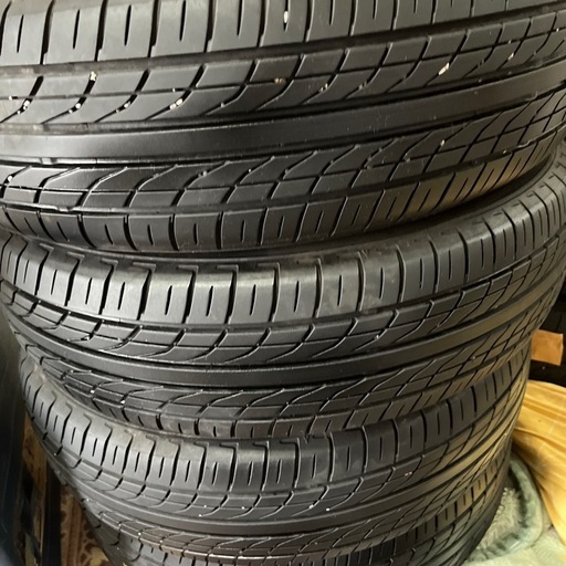 最終値下げです!ヨコハマタイヤ🛞175/70R14。夏タイヤ 最終値下げです!ヨコハマタイヤ🛞175/70R14。夏タイヤ