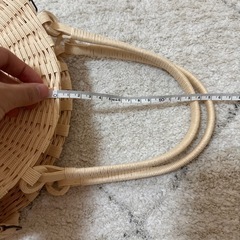 未使用　カゴバッグ　白　丸型の画像