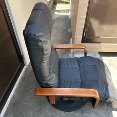 配送OK★リクライニングレザーチェアーＤＸの画像