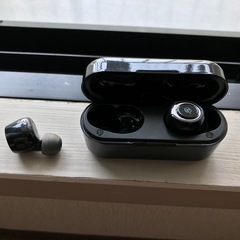 イヤホン