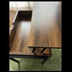 昇降式テーブルの画像