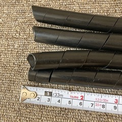 コードをまとめる蛇腹ホース４本セットの画像
