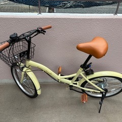 折りたたみ自転車　6段変速
　軽量　11.5kg  