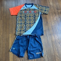 陸上部　ウエア上下　高田高校