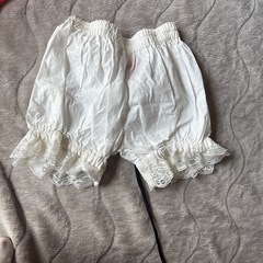 サイズ100  ミニーちゃんコスプレ　ディズニーで購入　の画像