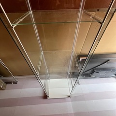 💕IKEA　イケア　DETOLF/デトルフ　ガラス扉キャビネット43x163 cm　ホワイトの画像