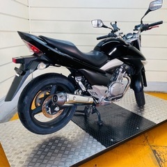 19676km ★始動動画あり★ GSR250 GJ55D スズキ　中型の画像