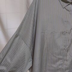 サイズL　美品　ブラウス　ダボダボの画像