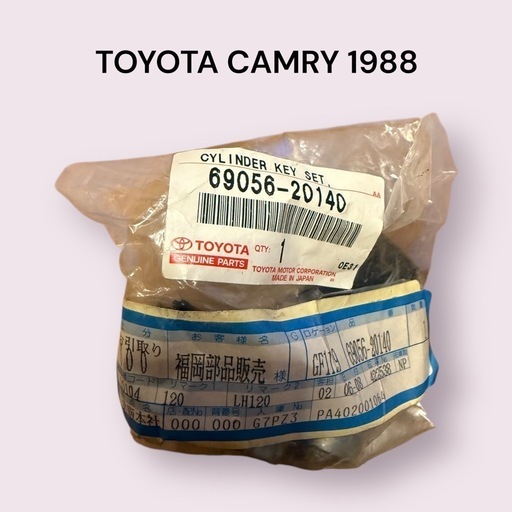 その他 TOYOTA 1988 CAMRY KEY CYLINDER & KEY SET