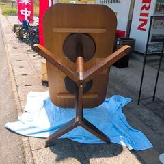 無料！ダイニングテーブル 作業台として 飛騨産業 キツツキマーク  キズ多 ビンテージ  在庫3個【浜村鹿野温泉ICから3分 買取本舗 宮本リサイクル 営業時間9～19時 定休日水曜のみ←連絡できませんm(_ _)m】の画像