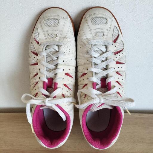 ナイキベッキ27.5 フットサルシューズNIKE 体育館シューズ ナイキベッキ27.5 フットサルシューズNIKE 体育館シューズ