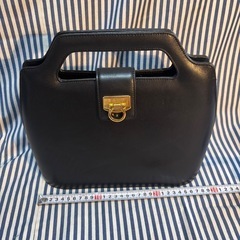 バック