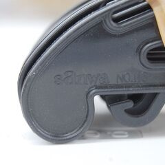 プラスチックハンガー 200本 大量 まとめて 黒 ハンガー サンワ No.113 店舗用品 備品 業務用 札幌市 清田区 平岡の画像