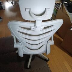 タイヤ付きチェアの画像