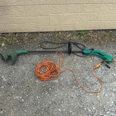 マキタ草払い機
ナイロン糸式