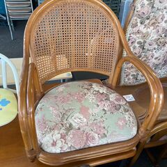 回転座椅子　No.2660　ラタン　籐　チェア　【リサイクルショ...