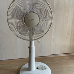 扇風機　一部不良品