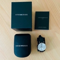 【超美品】EMPORIO ARMANI  専用ケース・取扱説明書付属　稼働中の画像