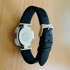 【超美品】EMPORIO ARMANI  専用ケース・取扱説明書付属　稼働中の画像