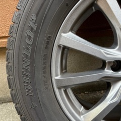 スタッドレスレス+ホイール4本セットの画像