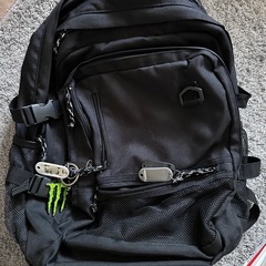 黒リュックサック