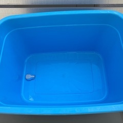 角型水抜き栓付きたらい　バケツ　の画像