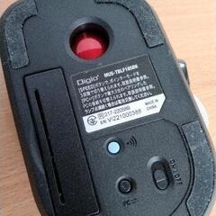 0426-367 小型Bluetooth人差し指トラックボール MUS-TBLF185BKの画像