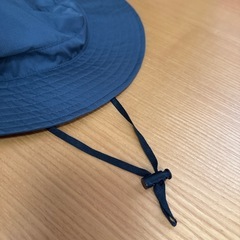 日除けカバー付き帽子の画像