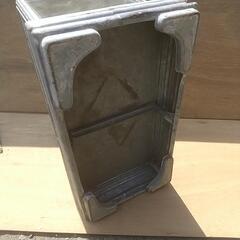 ブリキ水槽レトロ現状渡しの画像