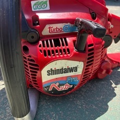 0141 shindaiwa シンダイワ チェーンソー ペッカーproの画像