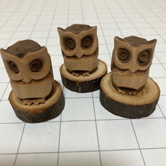 【引き取り限定】木製フクロウの置物3個差し上げます
