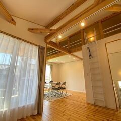 須坂市小山の2階建　２階リビング吹き抜けロフト付き