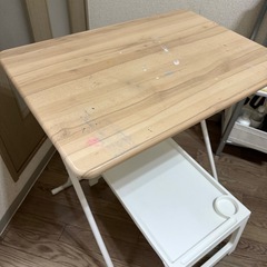木製折りたたみ机&白折りたたみ机の画像