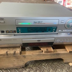 VHS.DVD