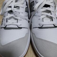 美品 new balance ニューバランス スニーカー 28c...