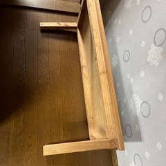 オルテガ木製テーブルの画像