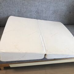 【メディカルライフ ピロー type-9 傾斜枕 なだらか枕 三角枕 低反発】の画像