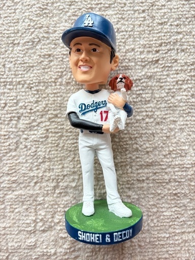 大谷翔平 デコピン ボブルヘッド首振り人形