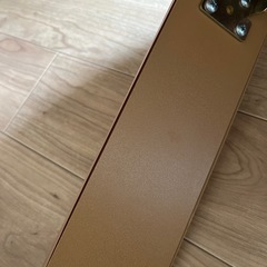 折りたたみテーブルの画像