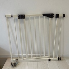 ベビーゲート②  まとめ買いの方割引します