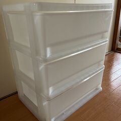 【あげます】3段　引き出し　プラスチック製の画像