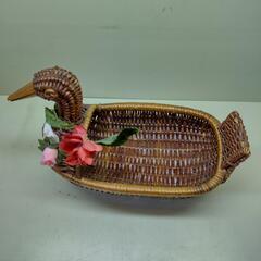 籐 小物入れ 籠 鳥の画像