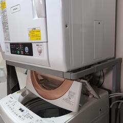 乾燥機・洗濯機・専用台3点セットの画像