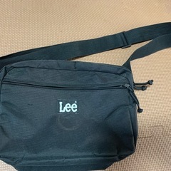 Lee ショルダーバック