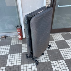 スリムタイプ 折りたたみベッドの画像