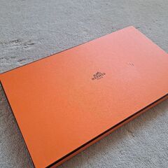 エルメスの箱の画像