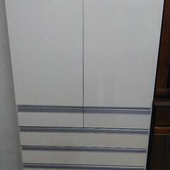 食器棚