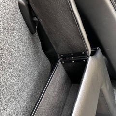 車用肘かけの画像