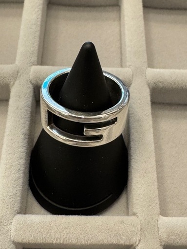 GUCCI グッチ リング　8号