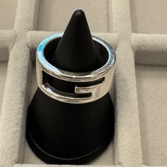 GUCCI グッチ リング　8号